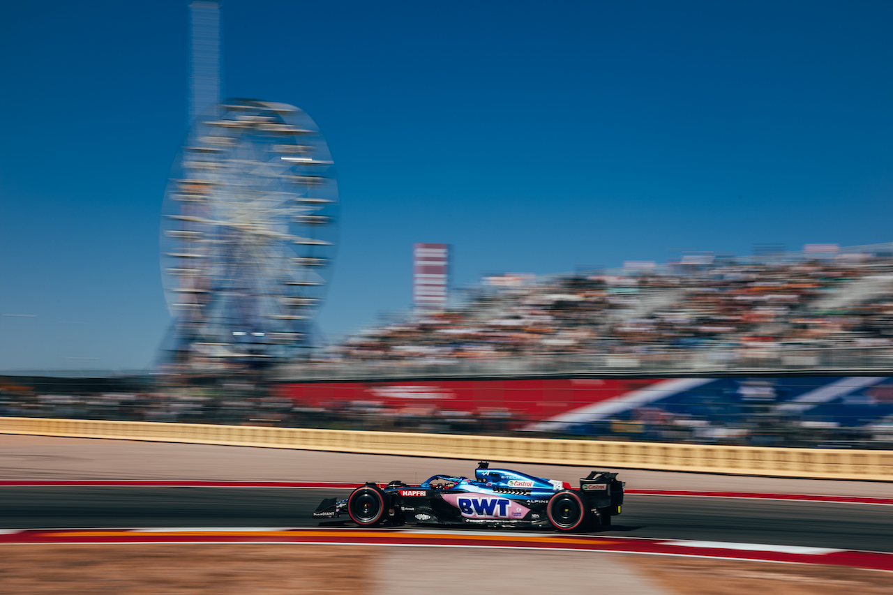 GP STATI UNITI, Fernando Alonso (ESP) Alpine F1 Team A522.
21.10.2022. Formula 1 World Championship, Rd 19, United States Grand Prix, Austin, Texas, USA, Practice Day.
- www.xpbimages.com, EMail: requests@xpbimages.com © Copyright: Bearne / XPB Images