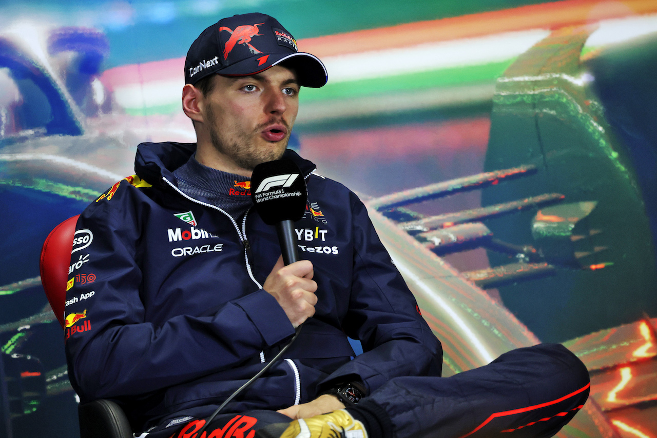 GP UNGHERIA, Max Verstappen (NLD) Red Bull Racing in the post race FIA Press Conference.
31.07.2022. Formula 1 World Championship, Rd 13, Hungarian Grand Prix, Budapest, Hungary, Gara Day.
- www.xpbimages.com, EMail: requests@xpbimages.com © Copyright: Bearne / XPB Images