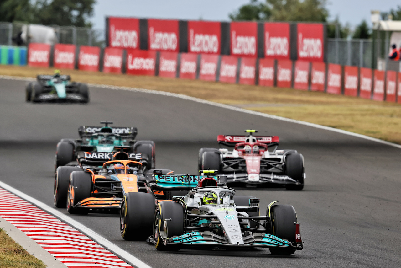 GP UNGHERIA, Lewis Hamilton (GBR) Mercedes AMG F1 W13.
31.07.2022. Formula 1 World Championship, Rd 13, Hungarian Grand Prix, Budapest, Hungary, Gara Day.
- www.xpbimages.com, EMail: requests@xpbimages.com © Copyright: Moy / XPB Images