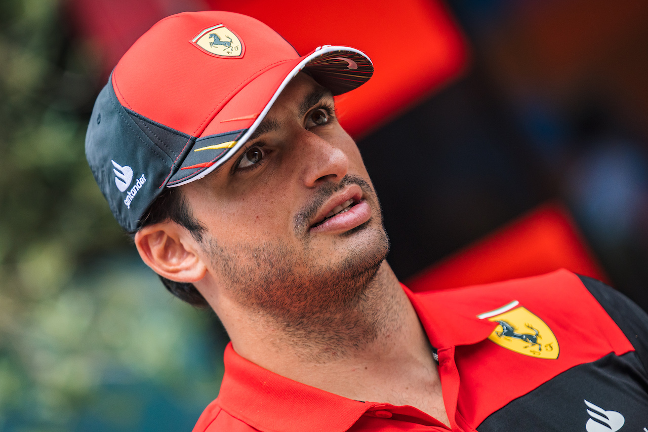 GP UNGHERIA, Carlos Sainz Jr (ESP) Ferrari.
28.07.2022. Formula 1 World Championship, Rd 13, Hungarian Grand Prix, Budapest, Hungary, Preparation Day.
- www.xpbimages.com, EMail: requests@xpbimages.com © Copyright: Bearne / XPB Images