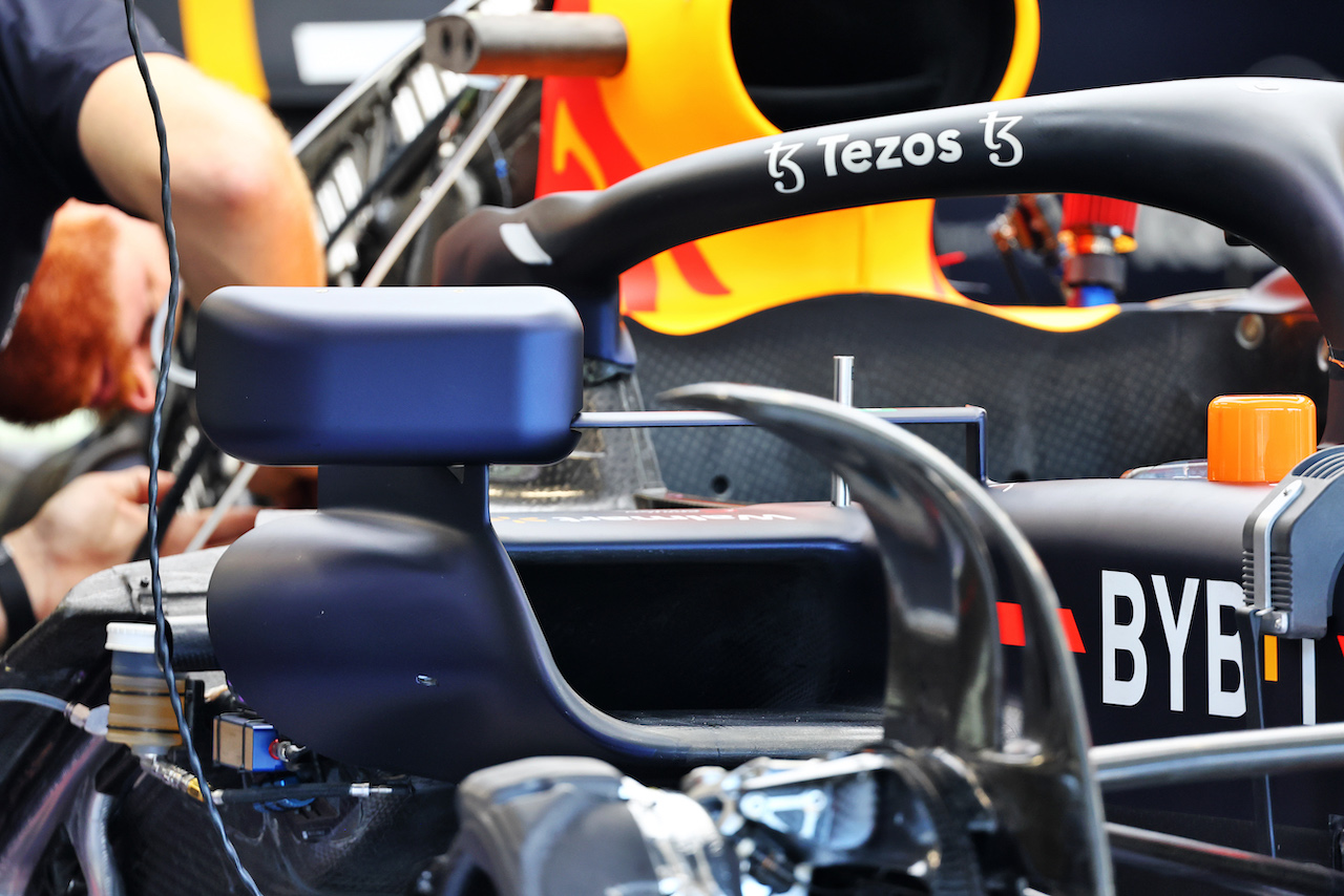 GP UNGHERIA, Red Bull Racing RB18 mirror detail.
28.07.2022. Formula 1 World Championship, Rd 13, Hungarian Grand Prix, Budapest, Hungary, Preparation Day.
- www.xpbimages.com, EMail: requests@xpbimages.com © Copyright: Batchelor / XPB Images