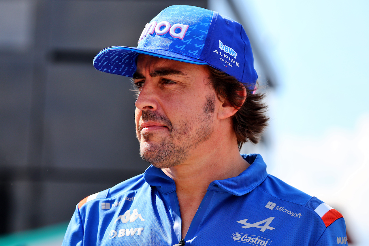GP UNGHERIA, Fernando Alonso (ESP) Alpine F1 Team.
28.07.2022. Formula 1 World Championship, Rd 13, Hungarian Grand Prix, Budapest, Hungary, Preparation Day.
- www.xpbimages.com, EMail: requests@xpbimages.com © Copyright: Batchelor / XPB Images