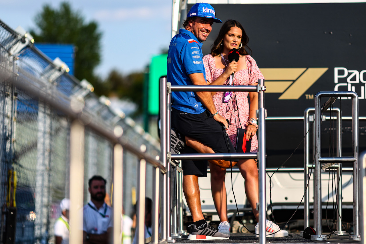 GP UNGHERIA, Fernando Alonso (ESP), Alpine F1 Team 
28.07.2022. Formula 1 World Championship, Rd 13, Hungarian Grand Prix, Budapest, Hungary, Preparation Day.
- www.xpbimages.com, EMail: requests@xpbimages.com ¬© Copyright: Charniaux / XPB Images