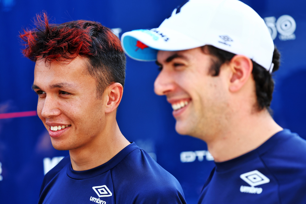 GP UNGHERIA, Alexander Albon (THA) Williams Racing e Nicholas Latifi (CDN) Williams Racing.
28.07.2022. Formula 1 World Championship, Rd 13, Hungarian Grand Prix, Budapest, Hungary, Preparation Day.
- www.xpbimages.com, EMail: requests@xpbimages.com © Copyright: Batchelor / XPB Images