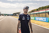 GP UNGHERIA, Nicholas Latifi (CDN) Williams Racing walks the circuit.
28.07.2022. Formula 1 World Championship, Rd 13, Hungarian Grand Prix, Budapest, Hungary, Preparation Day.
- www.xpbimages.com, EMail: requests@xpbimages.com © Copyright: Bearne / XPB Images