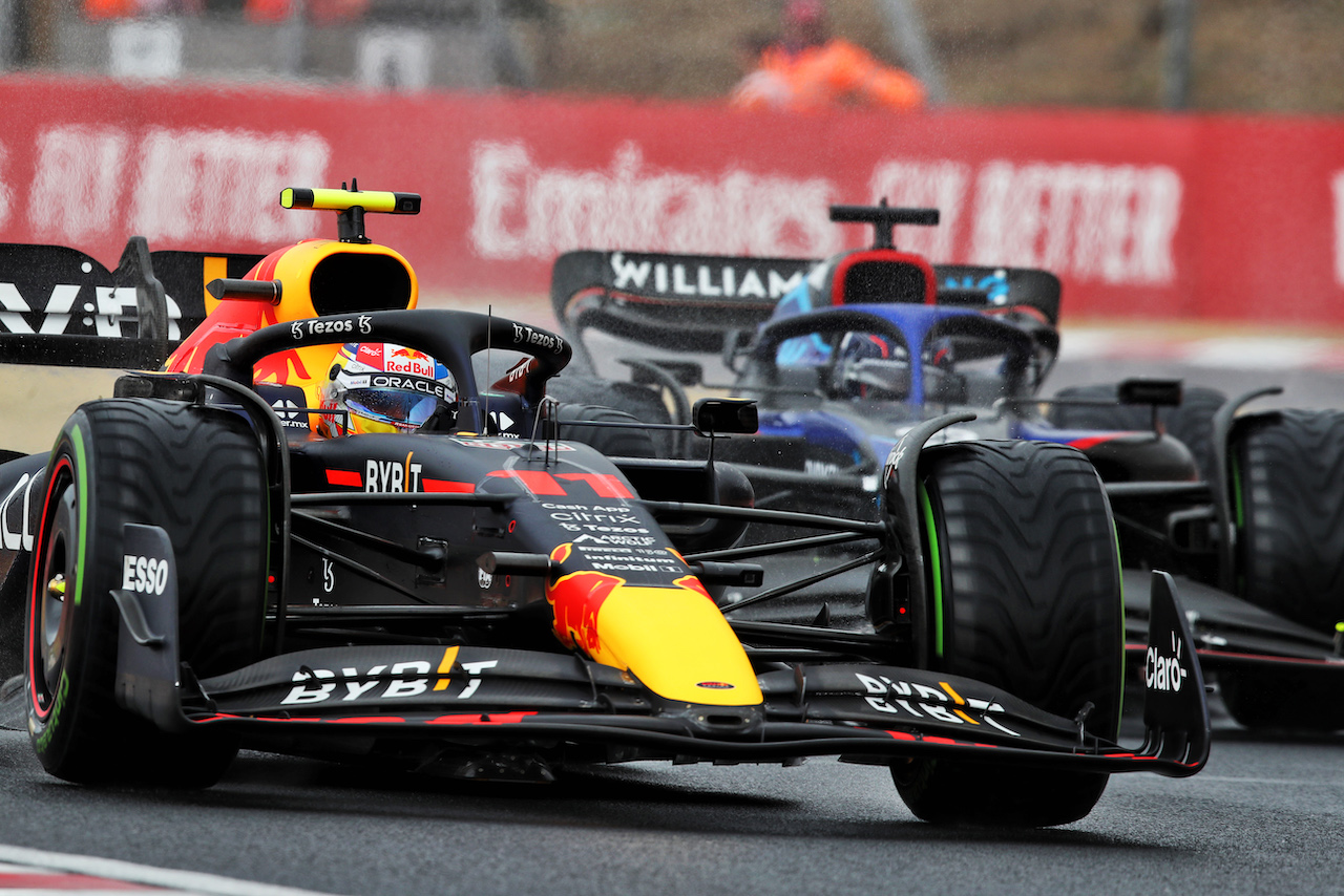 GP UNGHERIA, Max Verstappen (NLD) Red Bull Racing RB18.
30.07.2022. Formula 1 World Championship, Rd 13, Hungarian Grand Prix, Budapest, Hungary, Qualifiche Day.
 - www.xpbimages.com, EMail: requests@xpbimages.com © Copyright: Coates / XPB Images