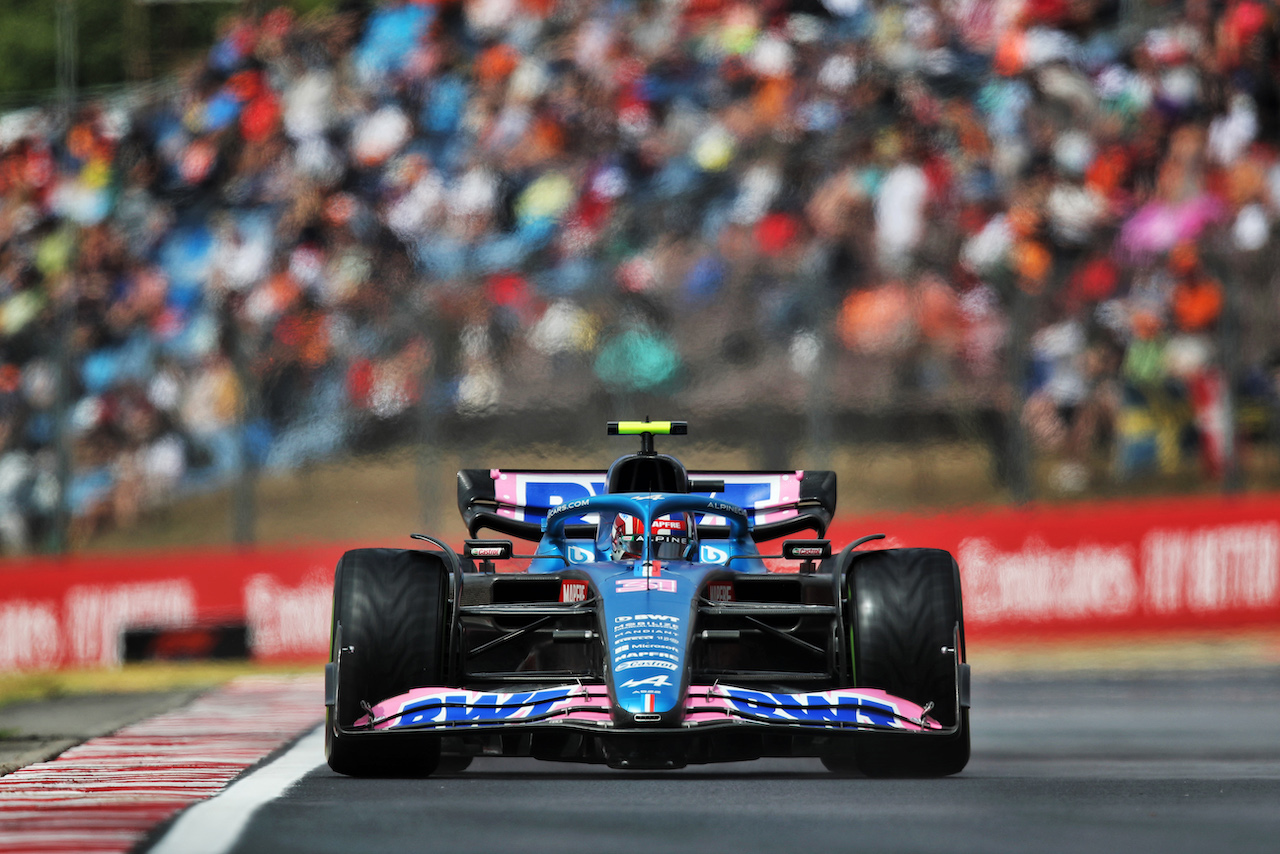 GP UNGHERIA, Esteban Ocon (FRA) Alpine F1 Team A522.
30.07.2022. Formula 1 World Championship, Rd 13, Hungarian Grand Prix, Budapest, Hungary, Qualifiche Day.
 - www.xpbimages.com, EMail: requests@xpbimages.com © Copyright: Coates / XPB Images