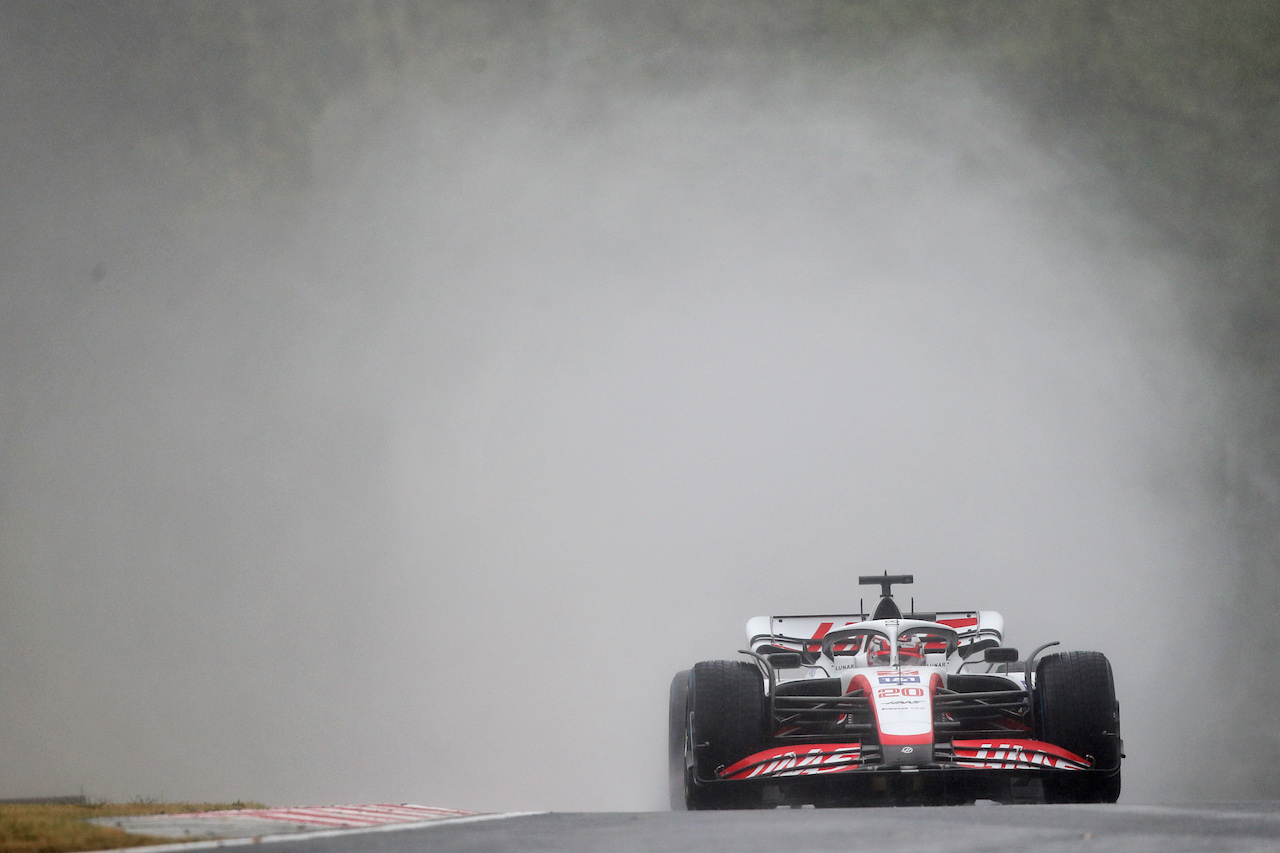 GP UNGHERIA, Kevin Magnussen (DEN) Haas VF-22.
30.07.2022. Formula 1 World Championship, Rd 13, Hungarian Grand Prix, Budapest, Hungary, Qualifiche Day.
 - www.xpbimages.com, EMail: requests@xpbimages.com © Copyright: Coates / XPB Images