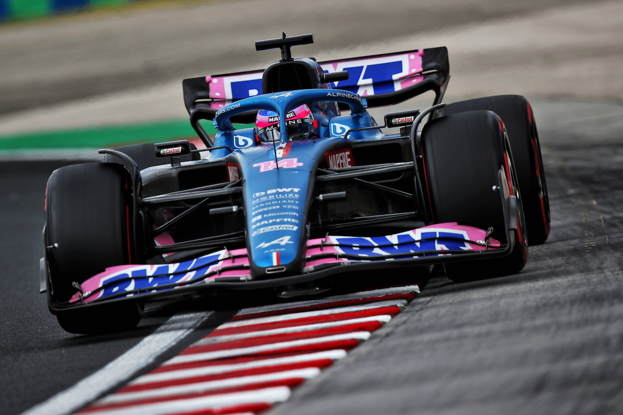 GP UNGHERIA, Fernando Alonso (ESP) Alpine F1 Team A522.
30.07.2022. Formula 1 World Championship, Rd 13, Hungarian Grand Prix, Budapest, Hungary, Qualifiche Day.
 - www.xpbimages.com, EMail: requests@xpbimages.com © Copyright: Coates / XPB Images