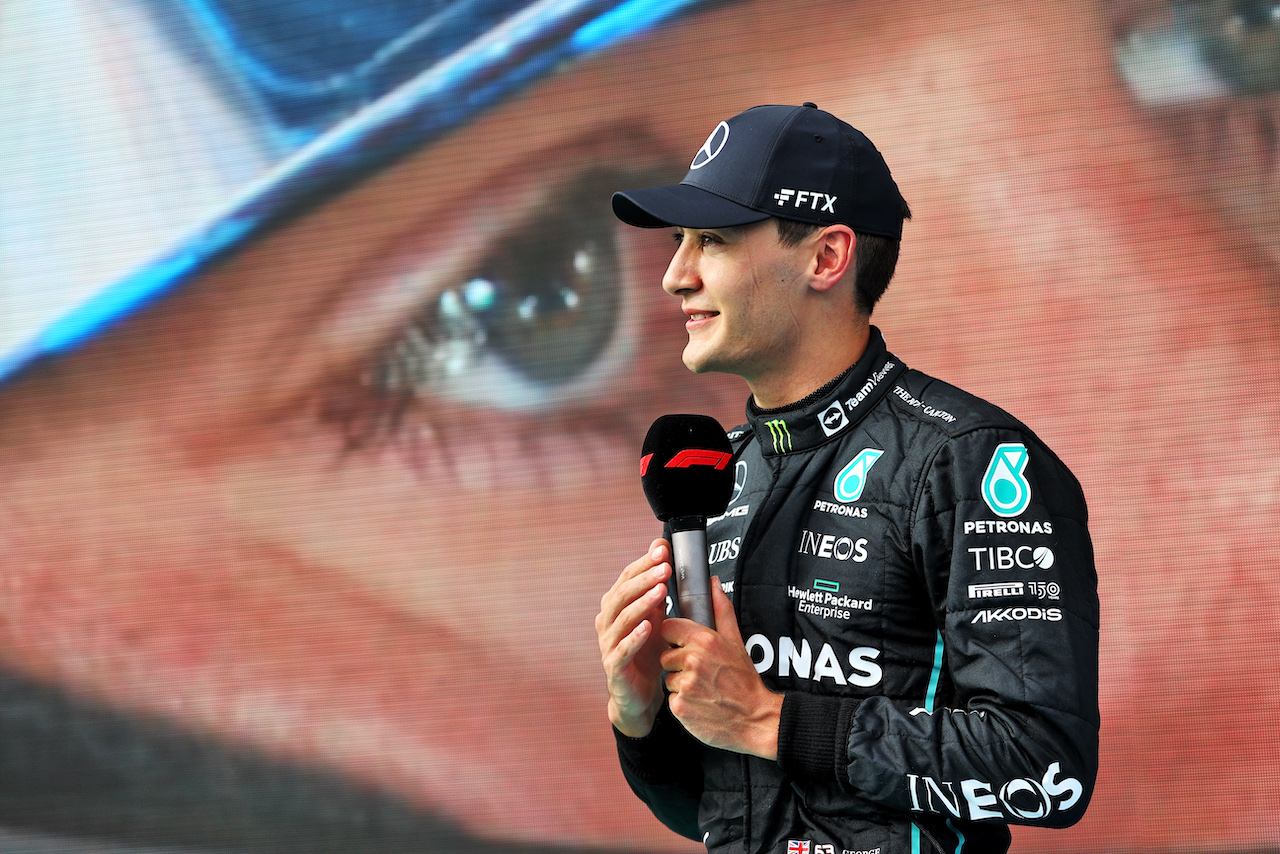 GP UNGHERIA, Pole sitter George Russell (GBR) Mercedes AMG F1 in qualifying parc ferme.
30.07.2022. Formula 1 World Championship, Rd 13, Hungarian Grand Prix, Budapest, Hungary, Qualifiche Day.
- www.xpbimages.com, EMail: requests@xpbimages.com © Copyright: Moy / XPB Images