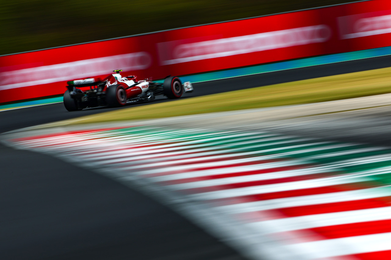 GP UNGHERIA, Guanyu Zhou (CHI), Alfa Romeo Racing 
30.07.2022. Formula 1 World Championship, Rd 13, Hungarian Grand Prix, Budapest, Hungary, Qualifiche Day.
- www.xpbimages.com, EMail: requests@xpbimages.com ¬© Copyright: Charniaux / XPB Images