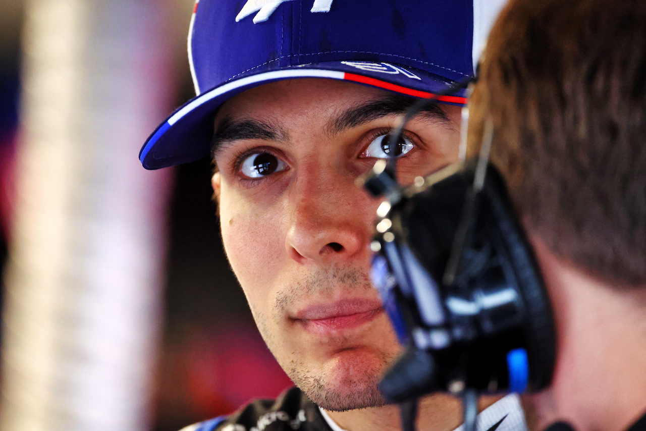 GP UNGHERIA, Esteban Ocon (FRA) Alpine F1 Team.
30.07.2022. Formula 1 World Championship, Rd 13, Hungarian Grand Prix, Budapest, Hungary, Qualifiche Day.
- www.xpbimages.com, EMail: requests@xpbimages.com © Copyright: Batchelor / XPB Images