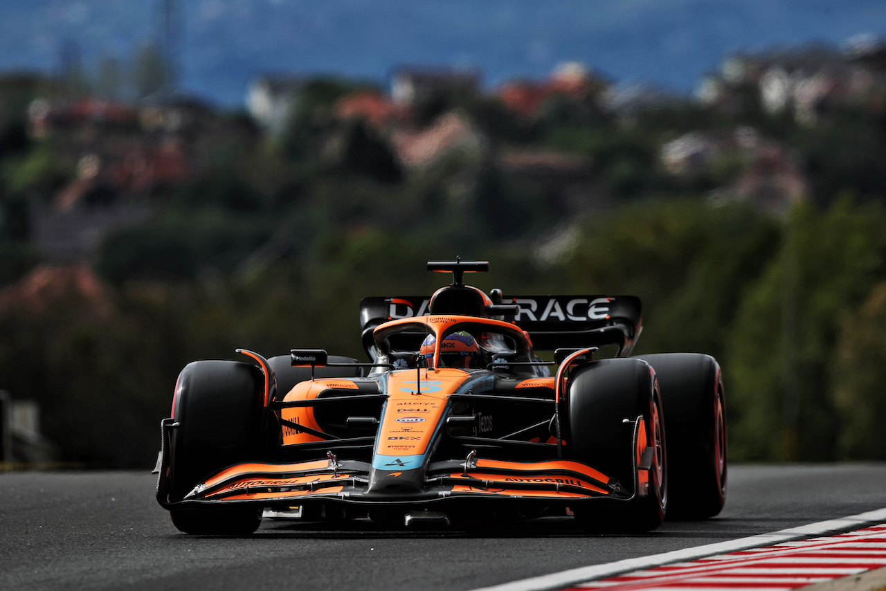 GP UNGHERIA, Daniel Ricciardo (AUS) McLaren MCL36.
30.07.2022. Formula 1 World Championship, Rd 13, Hungarian Grand Prix, Budapest, Hungary, Qualifiche Day.
 - www.xpbimages.com, EMail: requests@xpbimages.com © Copyright: Coates / XPB Images