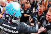 GP UNGHERIA, George Russell (GBR) Mercedes AMG F1 celebrates his pole position in qualifying parc ferme with the team.
30.07.2022. Formula 1 World Championship, Rd 13, Hungarian Grand Prix, Budapest, Hungary, Qualifiche Day.
- www.xpbimages.com, EMail: requests@xpbimages.com © Copyright: Batchelor / XPB Images