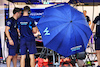 GP UNGHERIA, Williams Racing umbrella.
30.07.2022. Formula 1 World Championship, Rd 13, Hungarian Grand Prix, Budapest, Hungary, Qualifiche Day.
- www.xpbimages.com, EMail: requests@xpbimages.com © Copyright: Bearne / XPB Images