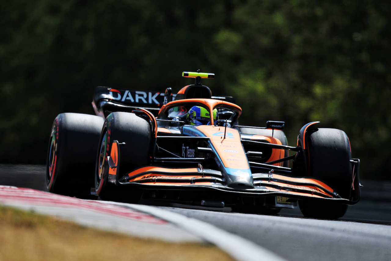 GP UNGHERIA, Lando Norris (GBR) McLaren MCL36.
29.07.2022. Formula 1 World Championship, Rd 13, Hungarian Grand Prix, Budapest, Hungary, Practice Day.
 - www.xpbimages.com, EMail: requests@xpbimages.com © Copyright: Coates / XPB Images
