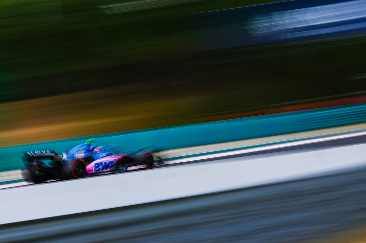 GP UNGHERIA, Esteban Ocon (FRA), Alpine F1 Team 
29.07.2022. Formula 1 World Championship, Rd 13, Hungarian Grand Prix, Budapest, Hungary, Practice Day.
- www.xpbimages.com, EMail: requests@xpbimages.com ¬© Copyright: Charniaux / XPB Images