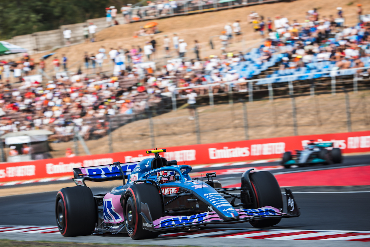 GP UNGHERIA, Esteban Ocon (FRA) Alpine F1 Team A522.
29.07.2022. Formula 1 World Championship, Rd 13, Hungarian Grand Prix, Budapest, Hungary, Practice Day.
- www.xpbimages.com, EMail: requests@xpbimages.com © Copyright: Bearne / XPB Images