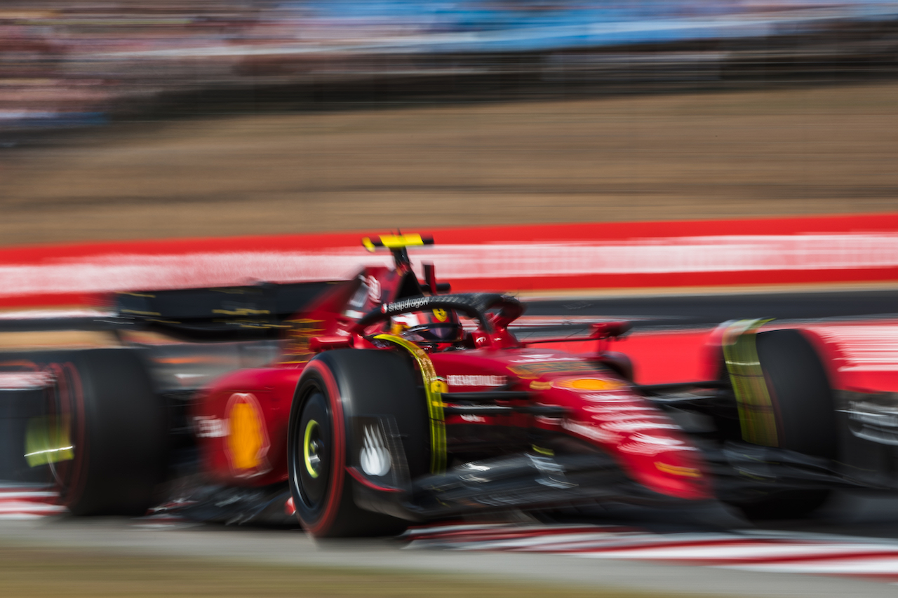 GP UNGHERIA, Carlos Sainz Jr (ESP) Ferrari F1-75.
29.07.2022. Formula 1 World Championship, Rd 13, Hungarian Grand Prix, Budapest, Hungary, Practice Day.
- www.xpbimages.com, EMail: requests@xpbimages.com © Copyright: Bearne / XPB Images