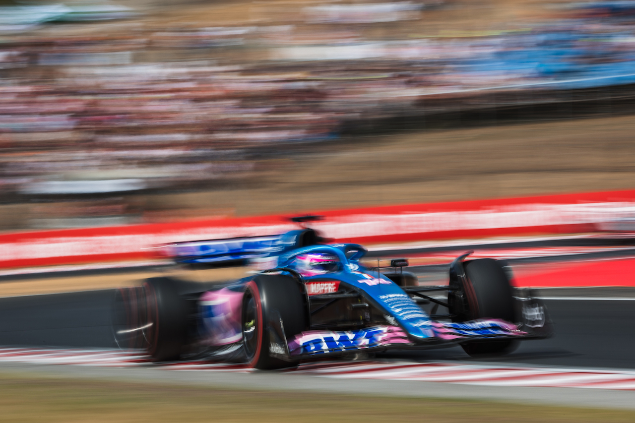 GP UNGHERIA, Fernando Alonso (ESP) Alpine F1 Team A522.
29.07.2022. Formula 1 World Championship, Rd 13, Hungarian Grand Prix, Budapest, Hungary, Practice Day.
- www.xpbimages.com, EMail: requests@xpbimages.com © Copyright: Bearne / XPB Images