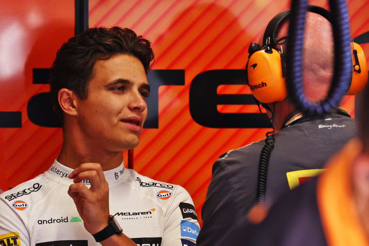 GP UNGHERIA, Lando Norris (GBR) McLaren.
29.07.2022. Formula 1 World Championship, Rd 13, Hungarian Grand Prix, Budapest, Hungary, Practice Day.
- www.xpbimages.com, EMail: requests@xpbimages.com © Copyright: Batchelor / XPB Images