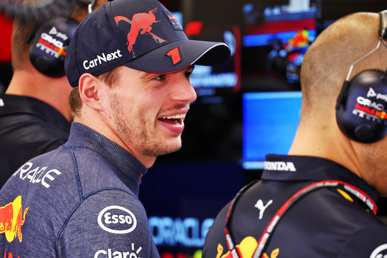 GP UNGHERIA, Max Verstappen (NLD) Red Bull Racing.
29.07.2022. Formula 1 World Championship, Rd 13, Hungarian Grand Prix, Budapest, Hungary, Practice Day.
- www.xpbimages.com, EMail: requests@xpbimages.com © Copyright: Batchelor / XPB Images