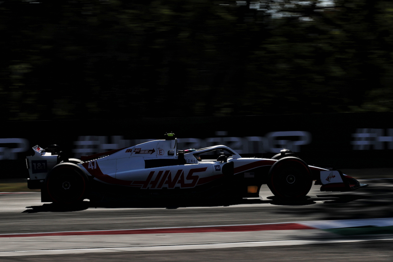 GP UNGHERIA, Mick Schumacher (GER) Haas VF-22.
29.07.2022. Formula 1 World Championship, Rd 13, Hungarian Grand Prix, Budapest, Hungary, Practice Day.
 - www.xpbimages.com, EMail: requests@xpbimages.com © Copyright: Coates / XPB Images