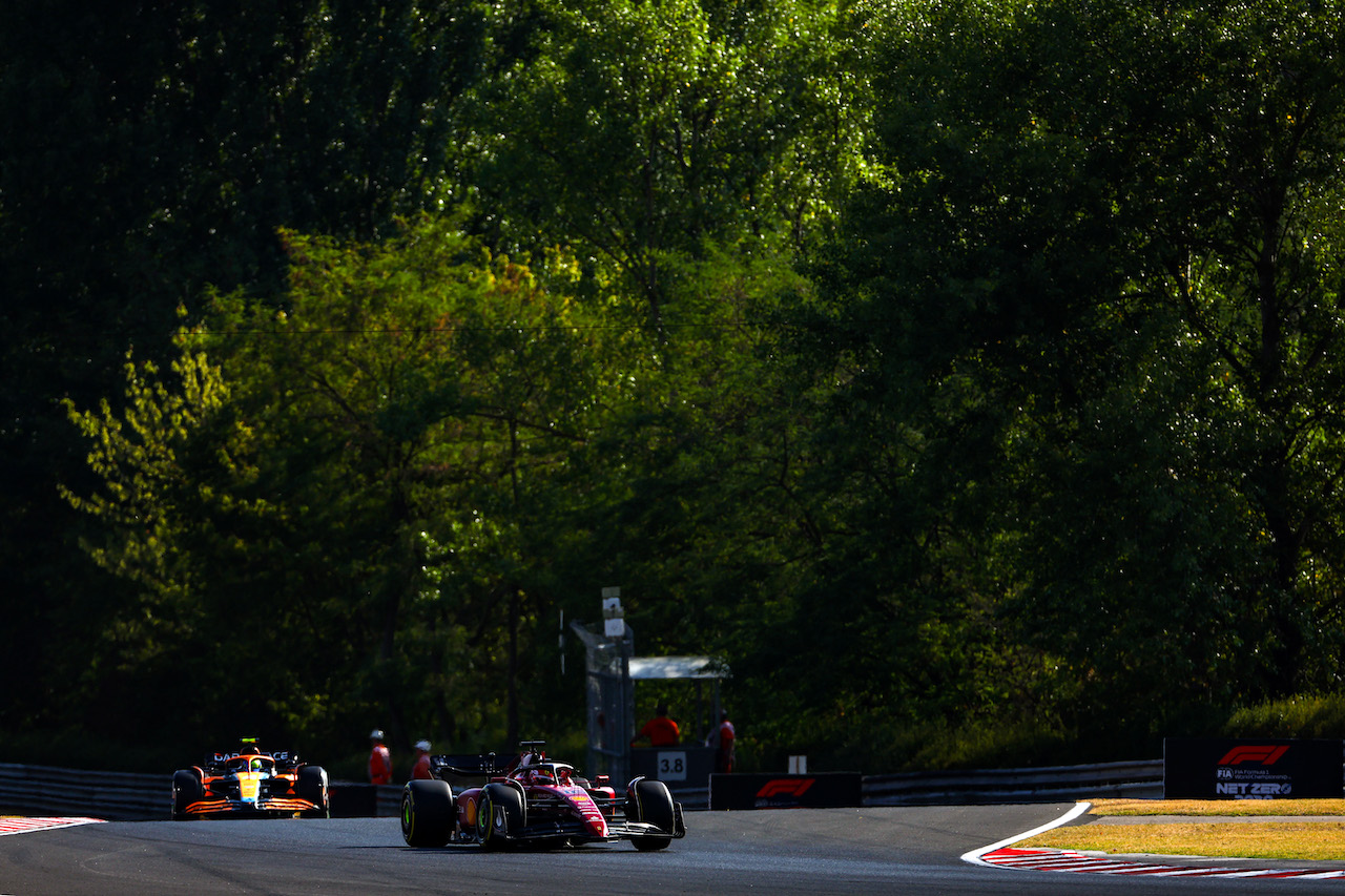 GP UNGHERIA, Charles Leclerc (FRA), Ferrari 
29.07.2022. Formula 1 World Championship, Rd 13, Hungarian Grand Prix, Budapest, Hungary, Practice Day.
- www.xpbimages.com, EMail: requests@xpbimages.com ¬© Copyright: Charniaux / XPB Images