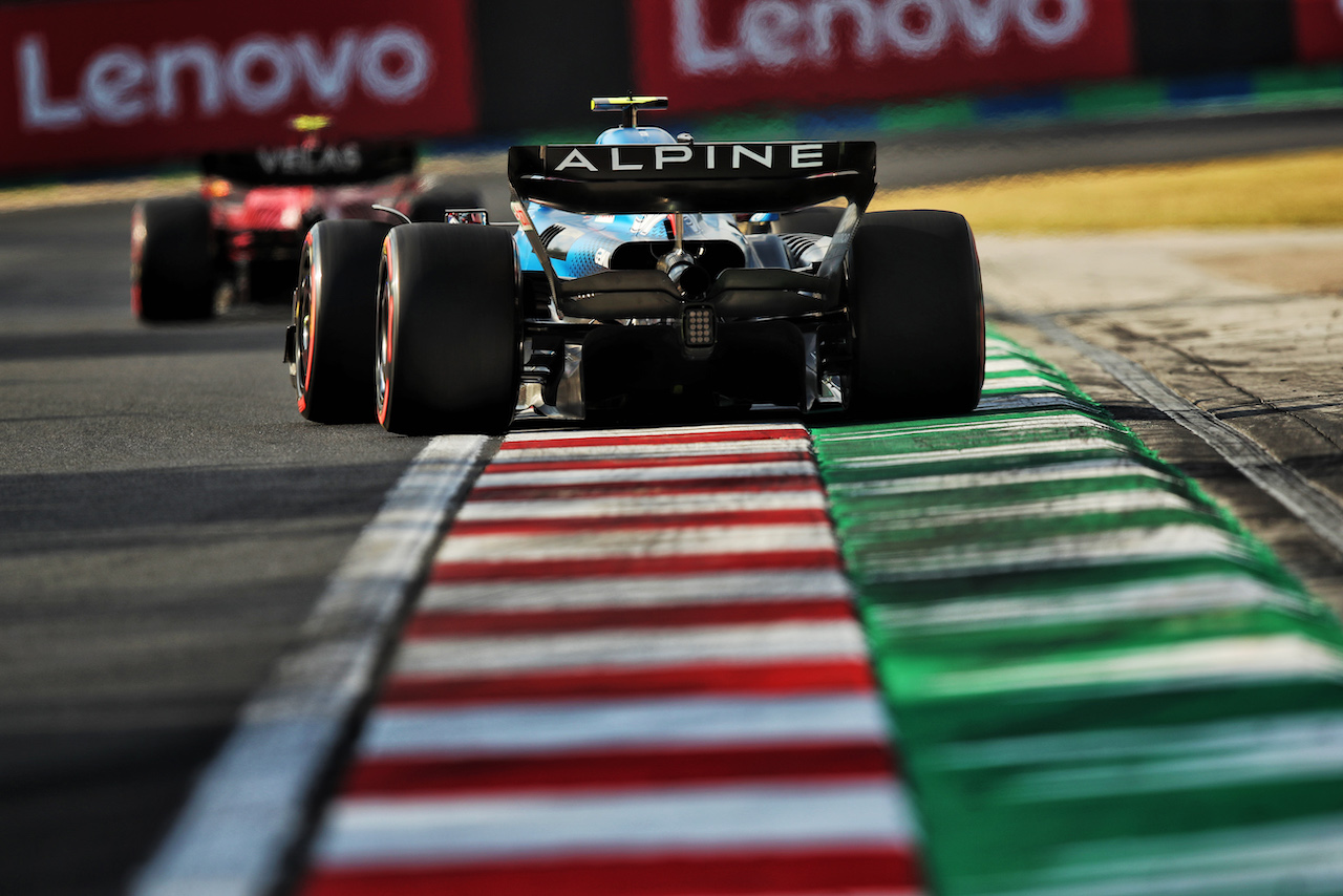 GP UNGHERIA, Esteban Ocon (FRA) Alpine F1 Team A522.
29.07.2022. Formula 1 World Championship, Rd 13, Hungarian Grand Prix, Budapest, Hungary, Practice Day.
 - www.xpbimages.com, EMail: requests@xpbimages.com © Copyright: Coates / XPB Images