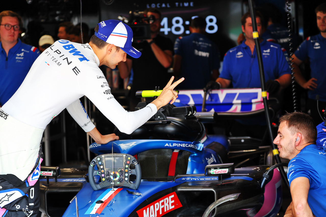 GP UNGHERIA, Esteban Ocon (FRA) Alpine F1 Team A522.
29.07.2022. Formula 1 World Championship, Rd 13, Hungarian Grand Prix, Budapest, Hungary, Practice Day.
- www.xpbimages.com, EMail: requests@xpbimages.com © Copyright: Batchelor / XPB Images