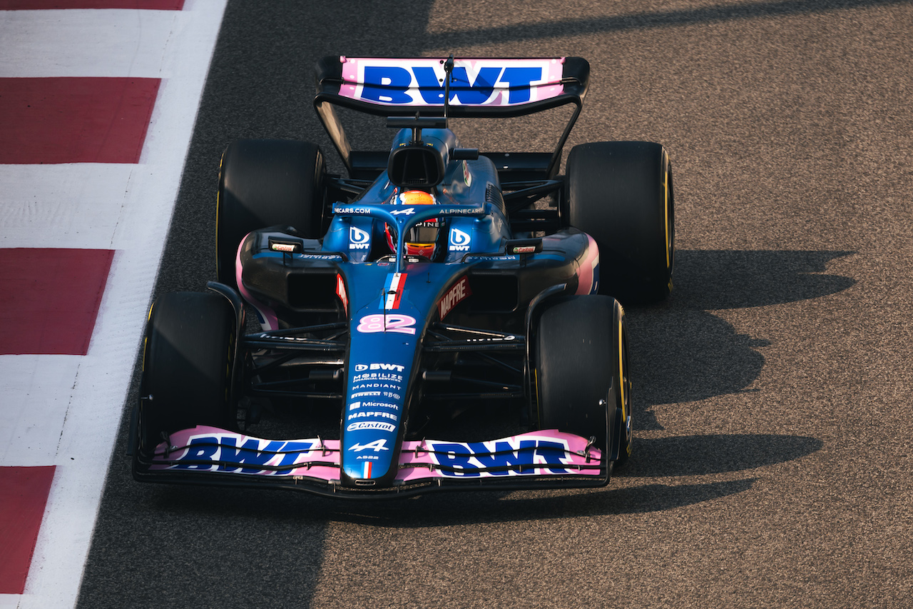 TEST ABU DHABI, Jack Doohan (AUS) Alpine F1 Team A522 Alpine Academy Driver.
22.11.2022. Formula 1 Testing, Yas Marina Circuit, Abu Dhabi, Tuesday.
- www.xpbimages.com, EMail: requests@xpbimages.com © Copyright: Bearne / XPB Images