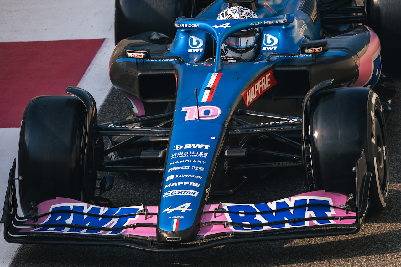 TEST ABU DHABI, Pierre Gasly (FRA) Alpine F1 Team A522.
22.11.2022. Formula 1 Testing, Yas Marina Circuit, Abu Dhabi, Tuesday.
- www.xpbimages.com, EMail: requests@xpbimages.com © Copyright: Bearne / XPB Images