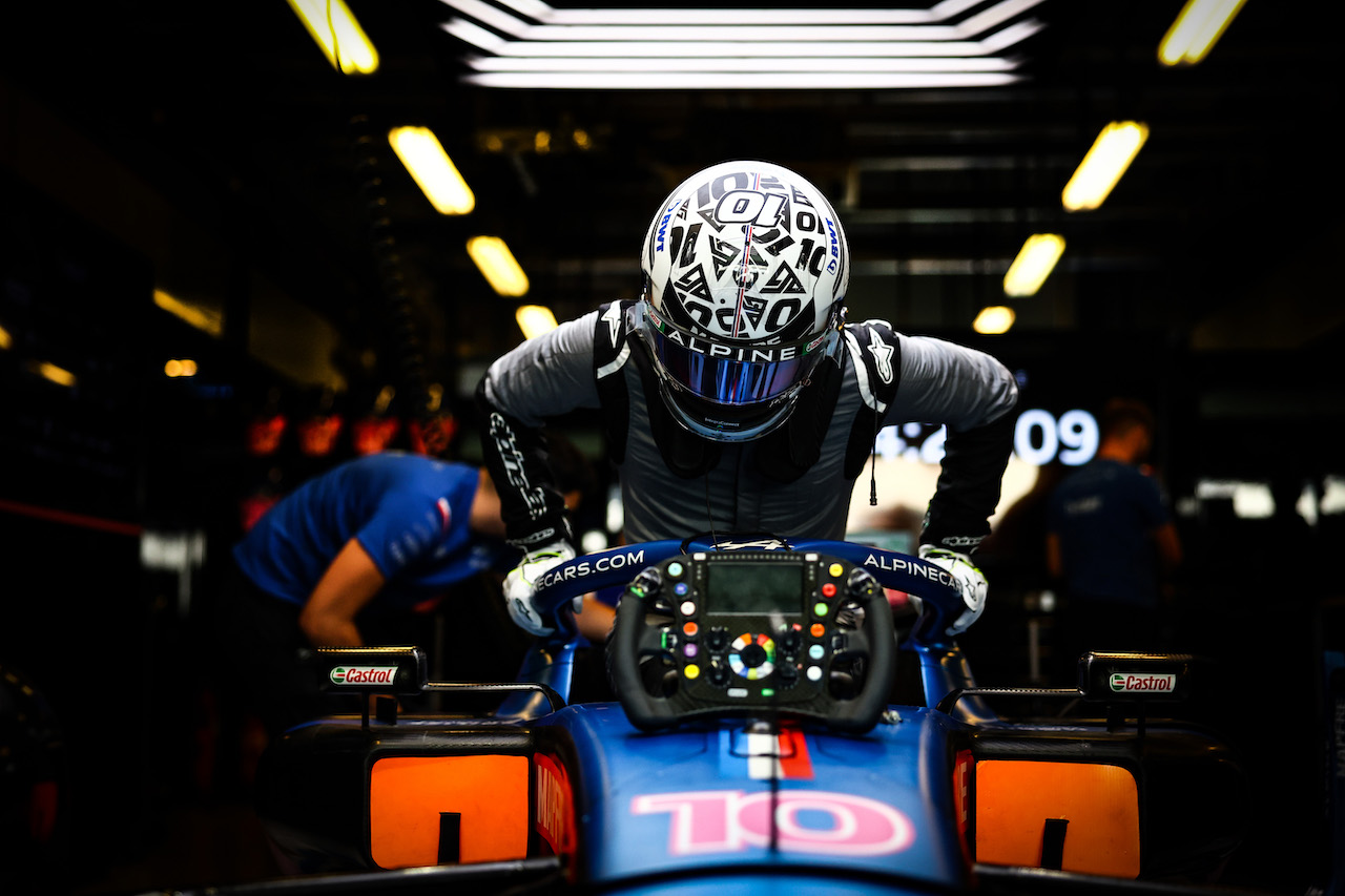 TEST ABU DHABI, Pierre Gasly (FRA), Alpine F1 Team 
21.11.2022. Formula 1 Testing, Yas Marina Circuit, Abu Dhabi, Monday.
- www.xpbimages.com, EMail: requests@xpbimages.com © Copyright: Charniaux / XPB Images