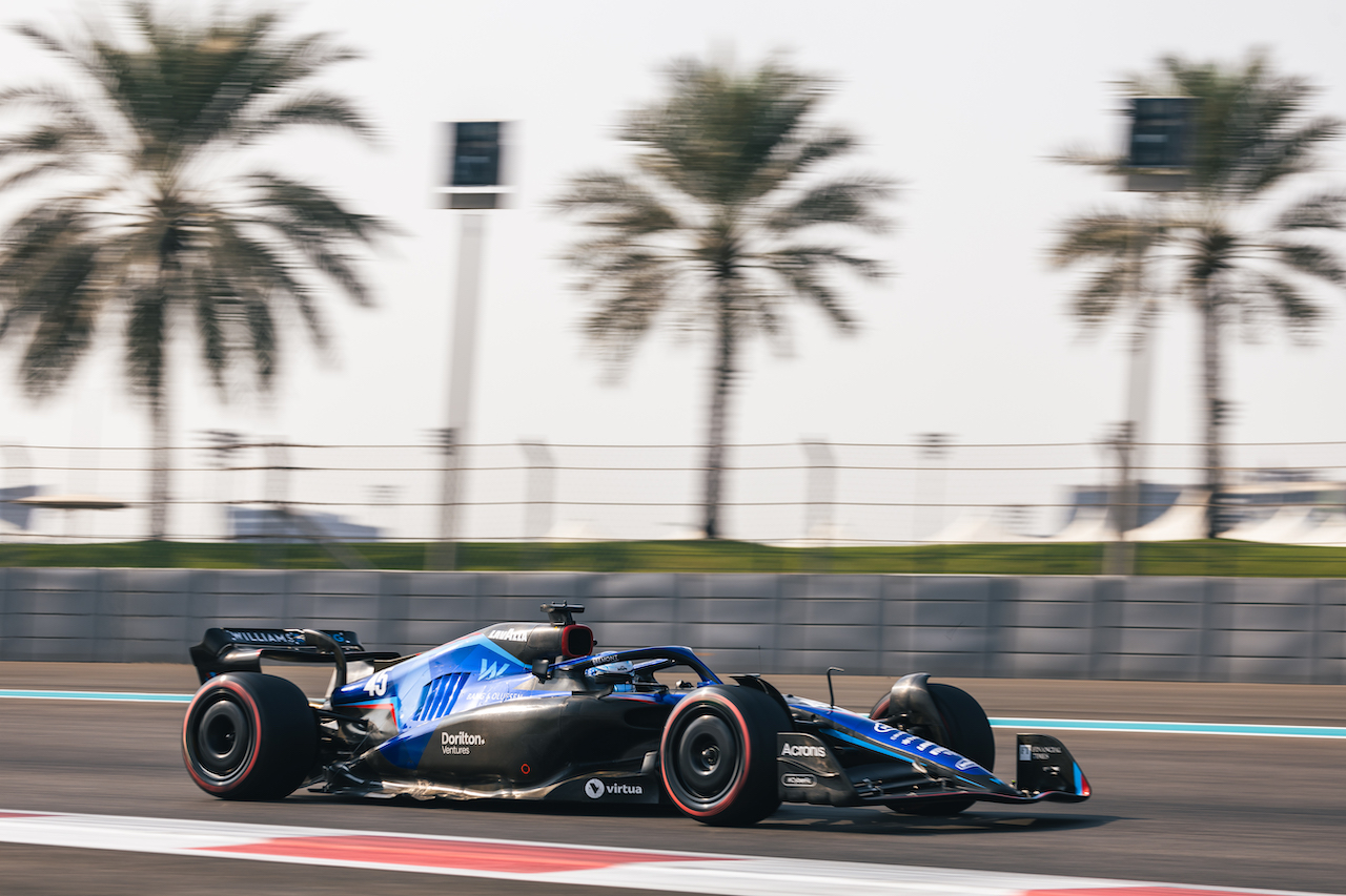 TEST ABU DHABI, Logan Sargeant (USA) Williams Racing FW44.
22.11.2022. Formula 1 Testing, Yas Marina Circuit, Abu Dhabi, Tuesday.
- www.xpbimages.com, EMail: requests@xpbimages.com © Copyright: Bearne / XPB Images