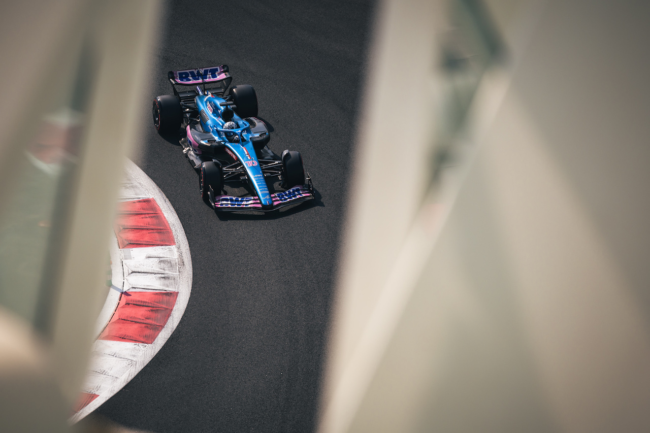 TEST ABU DHABI, Pierre Gasly (FRA) Alpine F1 Team A522.
22.11.2022. Formula 1 Testing, Yas Marina Circuit, Abu Dhabi, Tuesday.
- www.xpbimages.com, EMail: requests@xpbimages.com © Copyright: Bearne / XPB Images