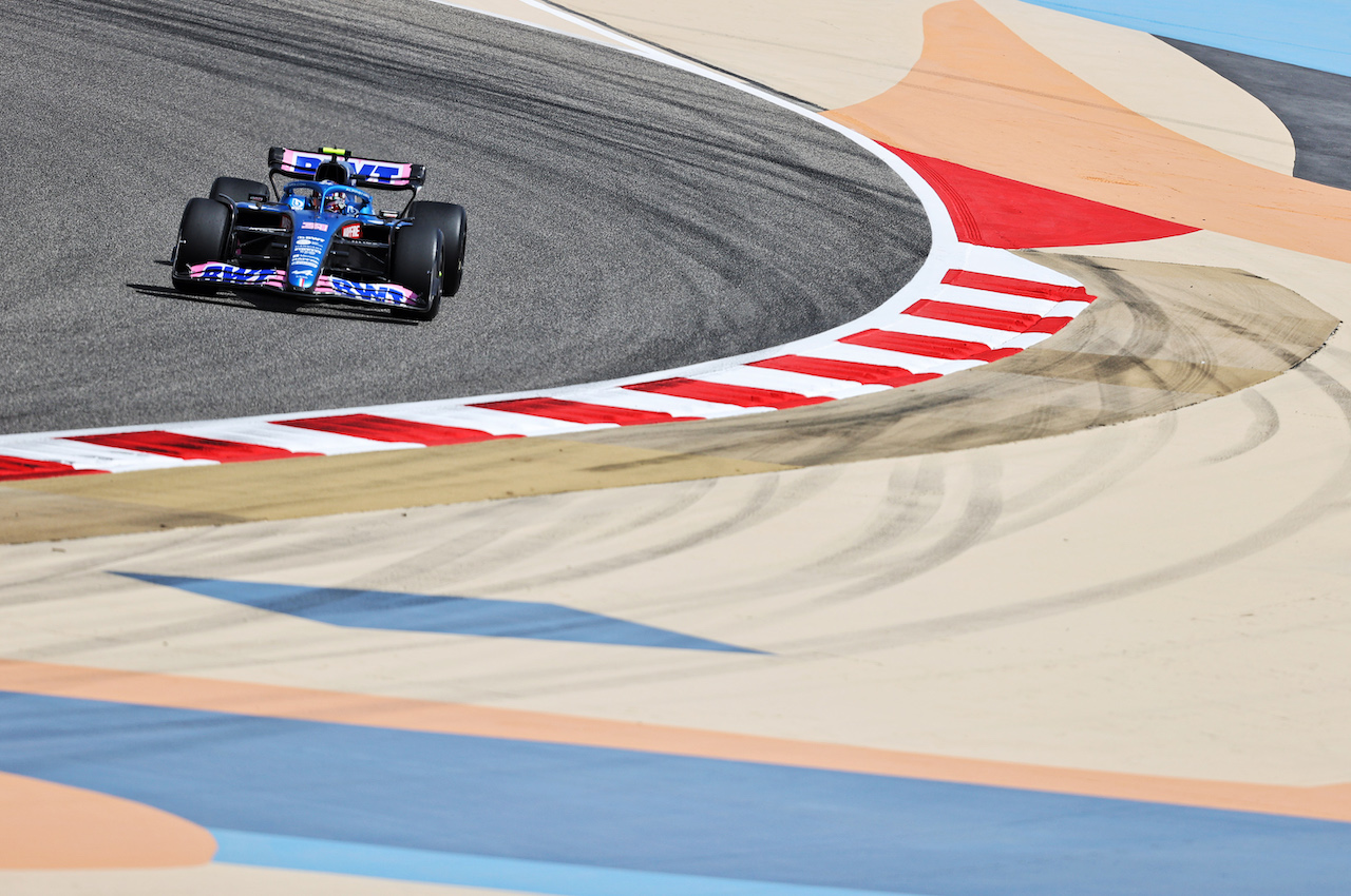 TEST BAHRAIN, Esteban Ocon (FRA) Alpine F1 Team A522.
10.03.2022. Formula 1 Testing, Sakhir, Bahrain, Day One.
- www.xpbimages.com, EMail: requests@xpbimages.com © Copyright: Moy / XPB Images