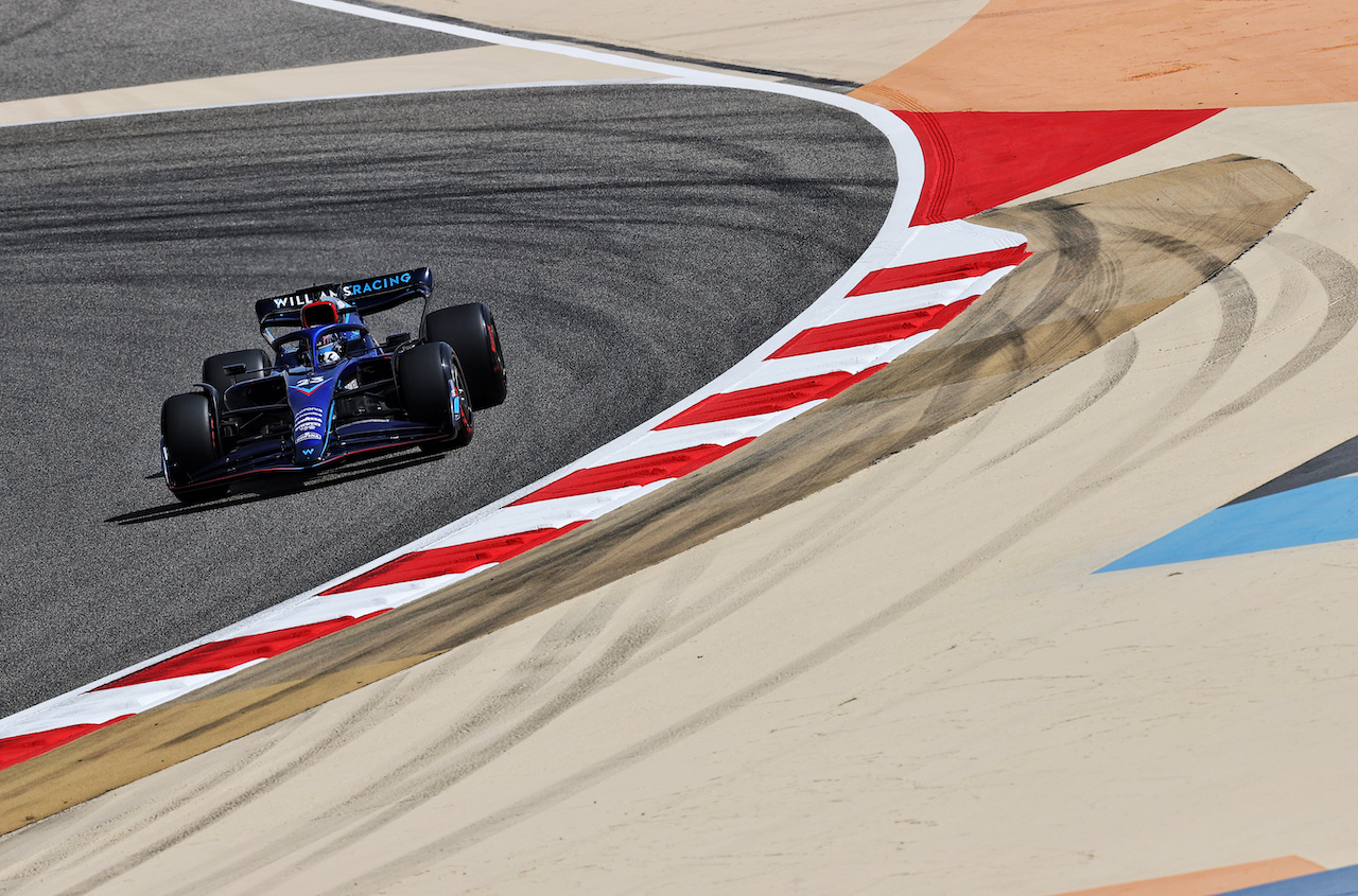 TEST BAHRAIN, Alexander Albon (THA) Williams Racing FW44.
10.03.2022. Formula 1 Testing, Sakhir, Bahrain, Day One.
- www.xpbimages.com, EMail: requests@xpbimages.com © Copyright: Moy / XPB Images