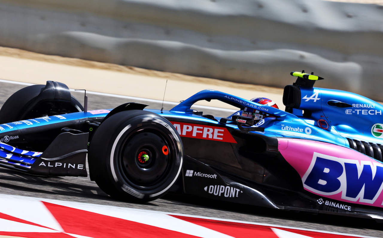 TEST BAHRAIN, Esteban Ocon (FRA) Alpine F1 Team A522.
10.03.2022. Formula 1 Testing, Sakhir, Bahrain, Day One.
- www.xpbimages.com, EMail: requests@xpbimages.com © Copyright: Batchelor / XPB Images