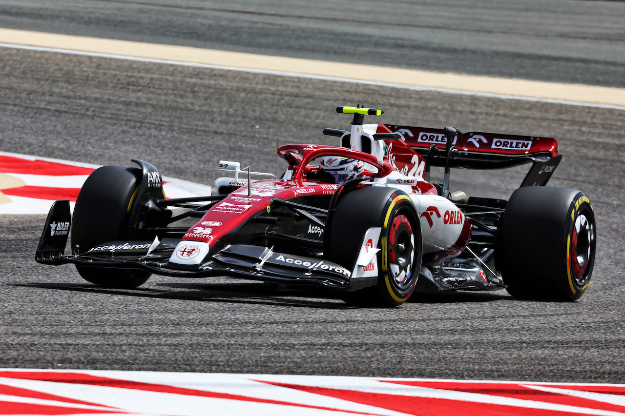 TEST BAHRAIN, Guanyu Zhou (CHN) Alfa Romeo F1 Team C42.
10.03.2022. Formula 1 Testing, Sakhir, Bahrain, Day One.
- www.xpbimages.com, EMail: requests@xpbimages.com © Copyright: Batchelor / XPB Images