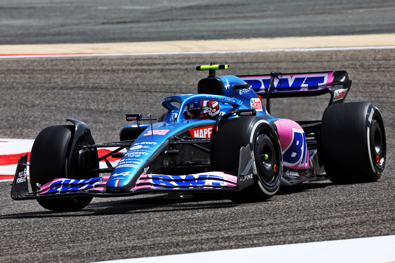 TEST BAHRAIN, Esteban Ocon (FRA) Alpine F1 Team A522.
10.03.2022. Formula 1 Testing, Sakhir, Bahrain, Day One.
- www.xpbimages.com, EMail: requests@xpbimages.com © Copyright: Batchelor / XPB Images