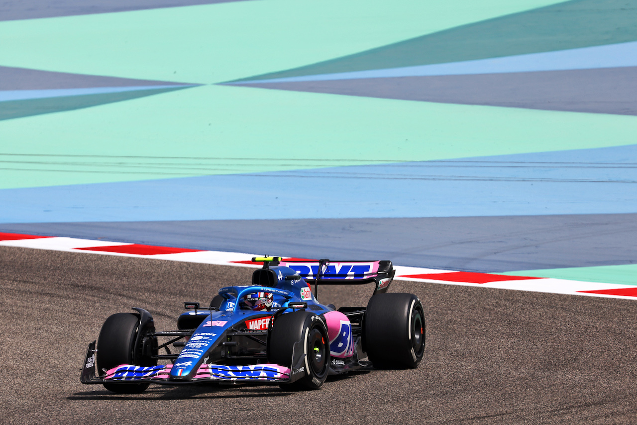 TEST BAHRAIN, Esteban Ocon (FRA) Alpine F1 Team A522.
10.03.2022. Formula 1 Testing, Sakhir, Bahrain, Day One.
- www.xpbimages.com, EMail: requests@xpbimages.com © Copyright: Batchelor / XPB Images