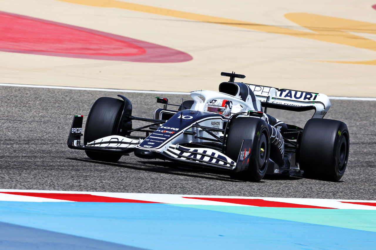TEST BAHRAIN, Pierre Gasly (FRA) AlphaTauri AT03.
10.03.2022. Formula 1 Testing, Sakhir, Bahrain, Day One.
- www.xpbimages.com, EMail: requests@xpbimages.com © Copyright: Batchelor / XPB Images