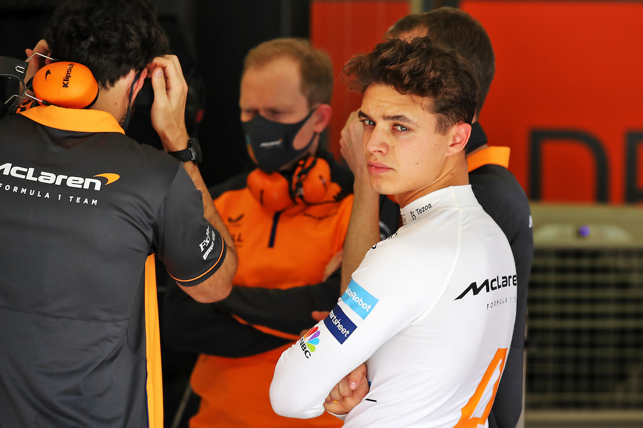 TEST BAHRAIN, Lando Norris (GBR) McLaren.
10.03.2022. Formula 1 Testing, Sakhir, Bahrain, Day One.
 - www.xpbimages.com, EMail: requests@xpbimages.com © Copyright: Coates / XPB Images