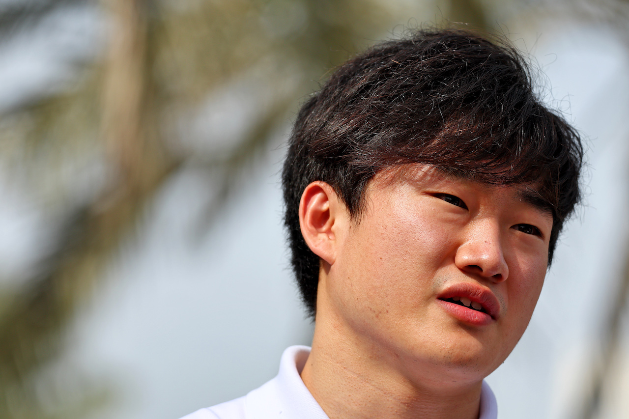 TEST BAHRAIN, Yuki Tsunoda (JPN) AlphaTauri.
10.03.2022. Formula 1 Testing, Sakhir, Bahrain, Day One.
- www.xpbimages.com, EMail: requests@xpbimages.com © Copyright: Batchelor / XPB Images