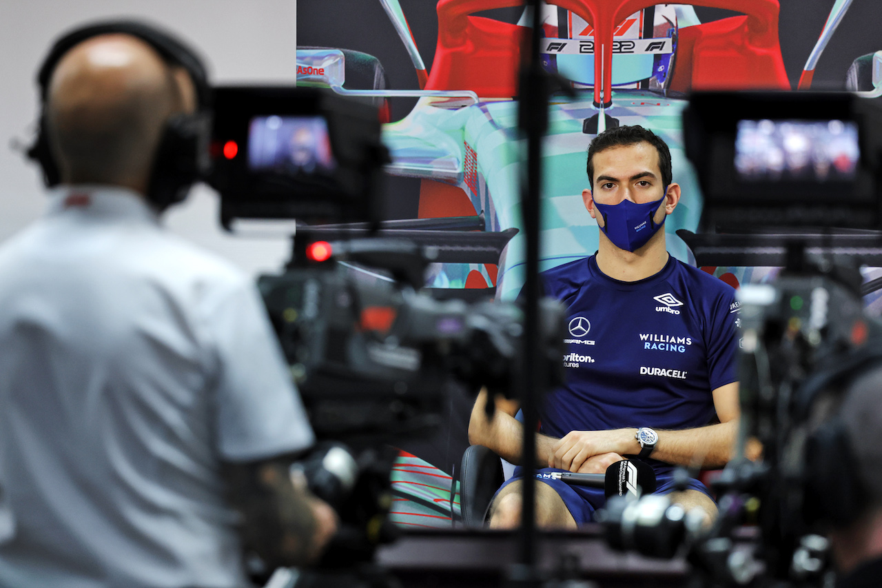 TEST BAHRAIN, Nicholas Latifi (CDN) Williams Racing in the FIA Press Conference.
10.03.2022. Formula 1 Testing, Sakhir, Bahrain, Day One.
- www.xpbimages.com, EMail: requests@xpbimages.com © Copyright: Bearne / XPB Images