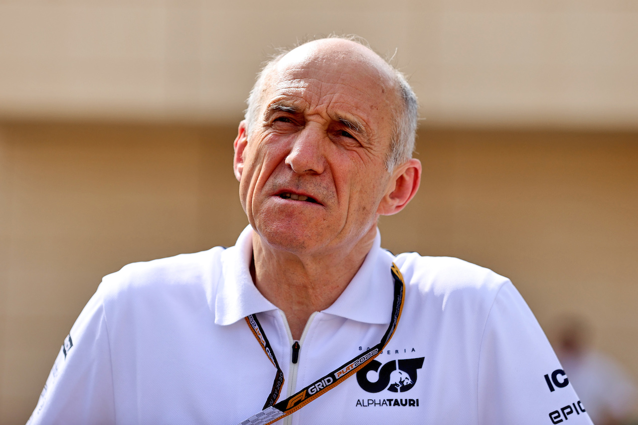 TEST BAHRAIN, Franz Tost (AUT) AlphaTauri Team Principal.
10.03.2022. Formula 1 Testing, Sakhir, Bahrain, Day One.
- www.xpbimages.com, EMail: requests@xpbimages.com © Copyright: Moy / XPB Images
