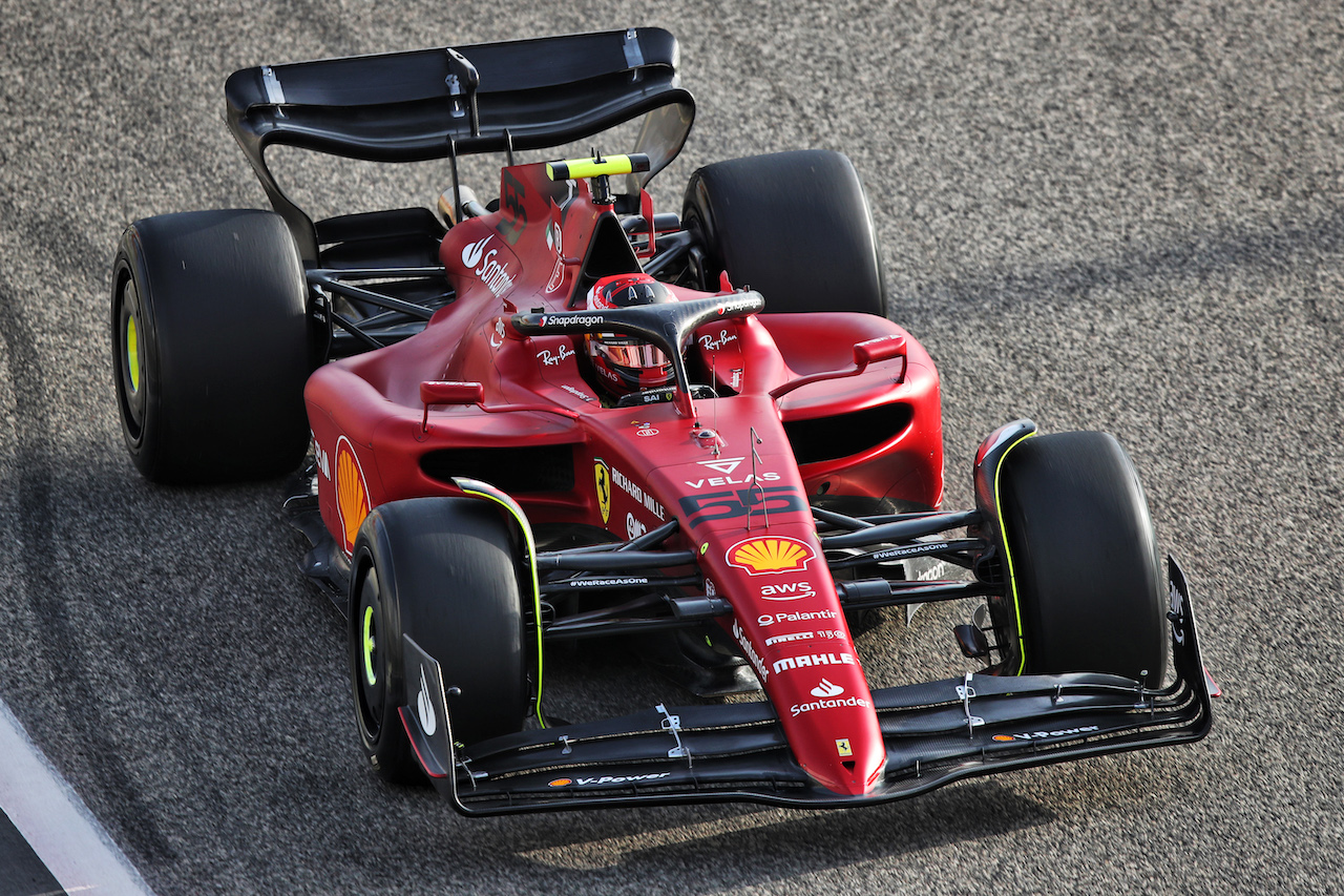 TEST BAHRAIN, Carlos Sainz Jr (ESP) Ferrari F1-75.
10.03.2022. Formula 1 Testing, Sakhir, Bahrain, Day One.
 - www.xpbimages.com, EMail: requests@xpbimages.com © Copyright: Coates / XPB Images