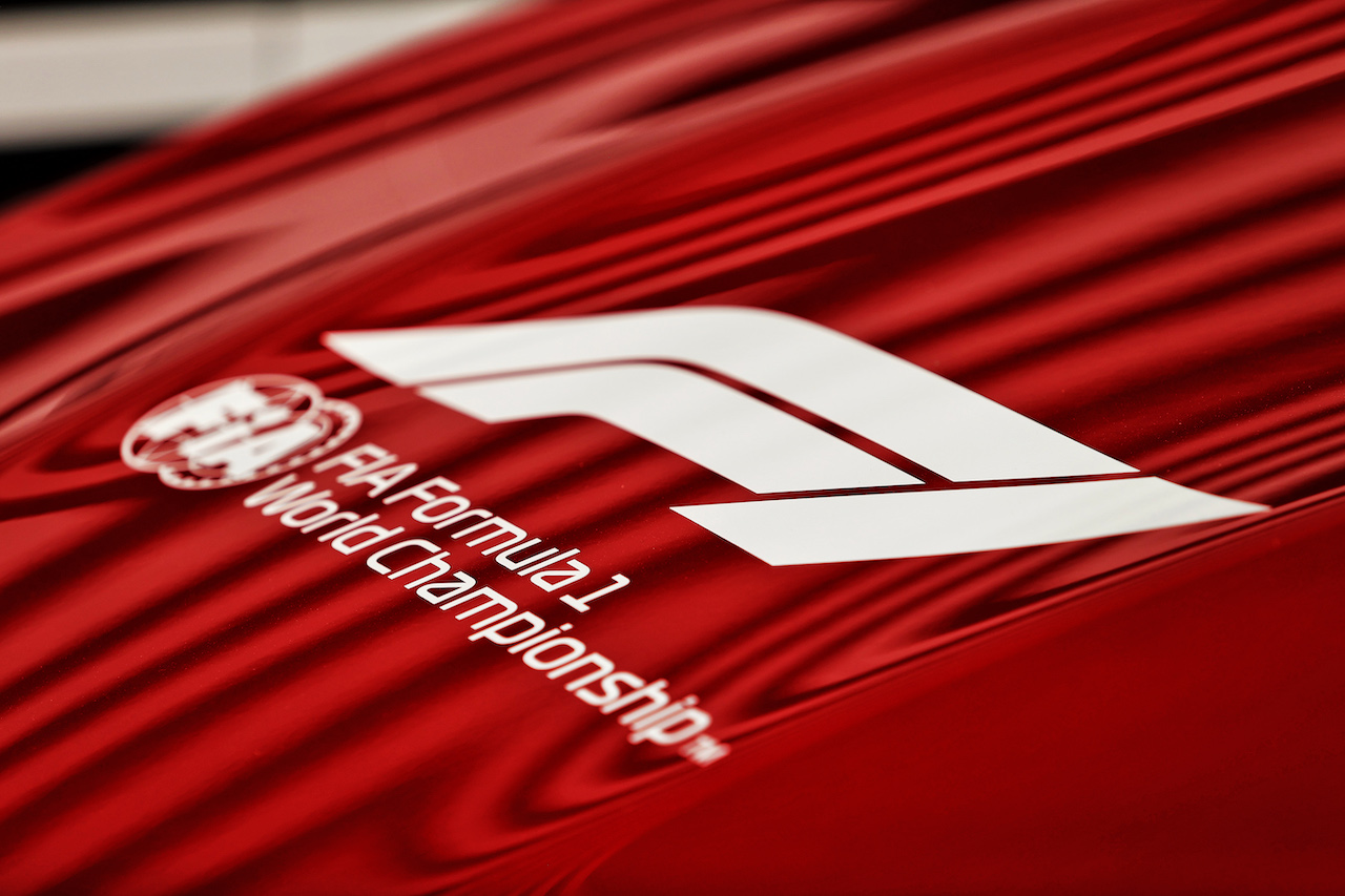 TEST BAHRAIN, F1 Logo.
10.03.2022. Formula 1 Testing, Sakhir, Bahrain, Day One.
- www.xpbimages.com, EMail: requests@xpbimages.com © Copyright: Moy / XPB Images