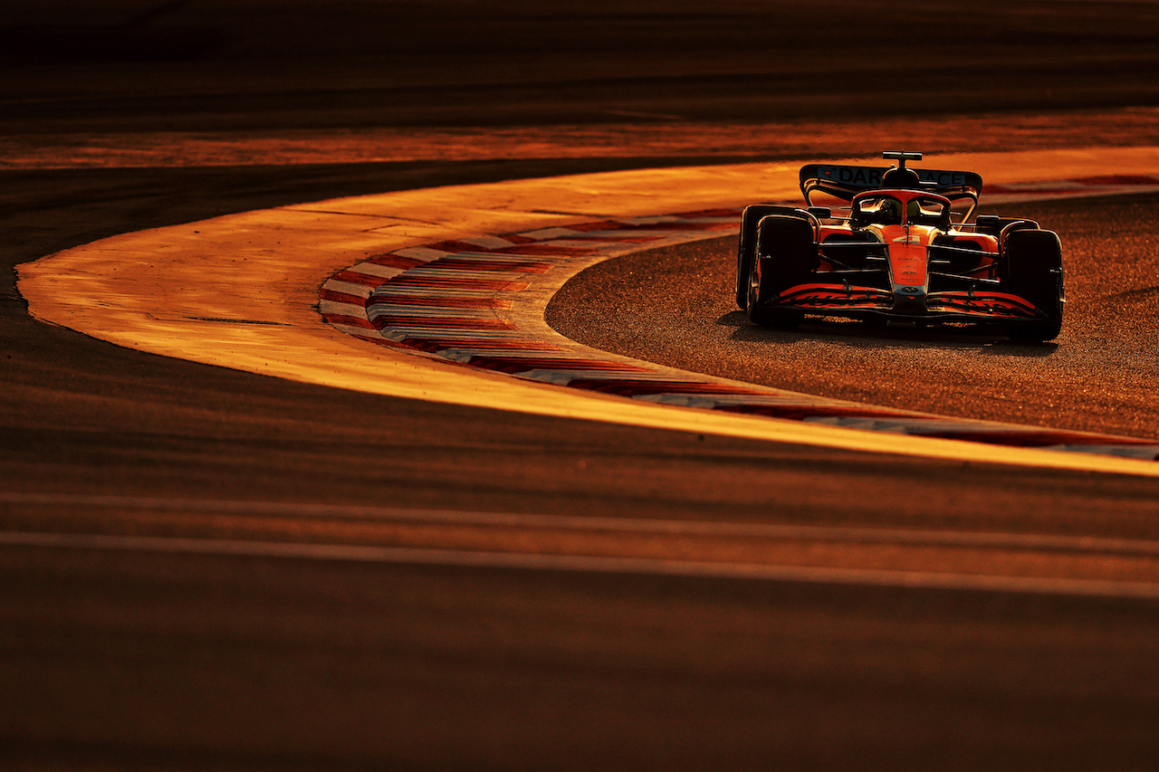 TEST BAHRAIN, Lando Norris (GBR) McLaren MCL36.
10.03.2022. Formula 1 Testing, Sakhir, Bahrain, Day One.
- www.xpbimages.com, EMail: requests@xpbimages.com © Copyright: Moy / XPB Images