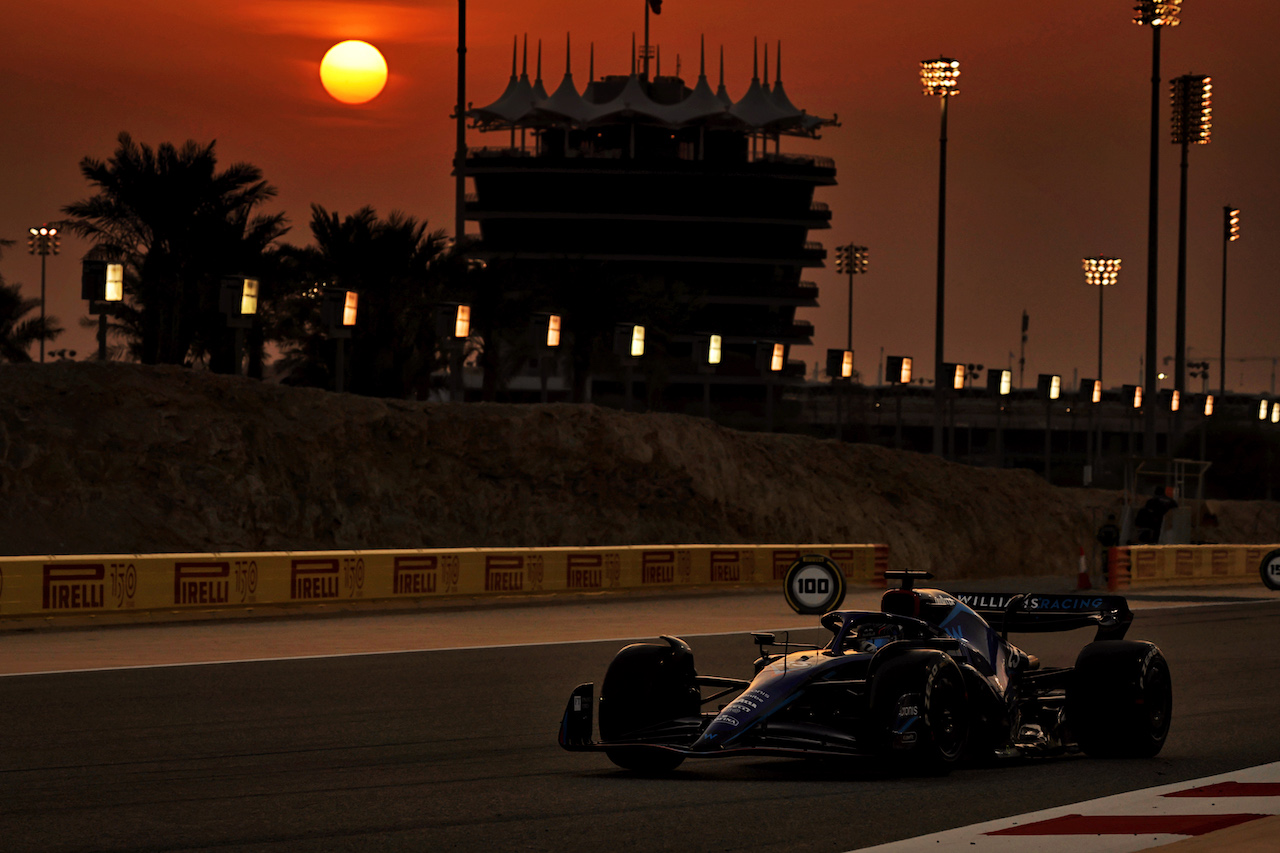 TEST BAHRAIN, Alexander Albon (THA) Williams Racing FW44.
10.03.2022. Formula 1 Testing, Sakhir, Bahrain, Day One.
- www.xpbimages.com, EMail: requests@xpbimages.com © Copyright: Bearne / XPB Images
